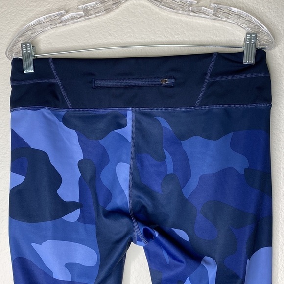 Athleta blue camo sonar leggings Sz large EUC - Picture 5 of 7